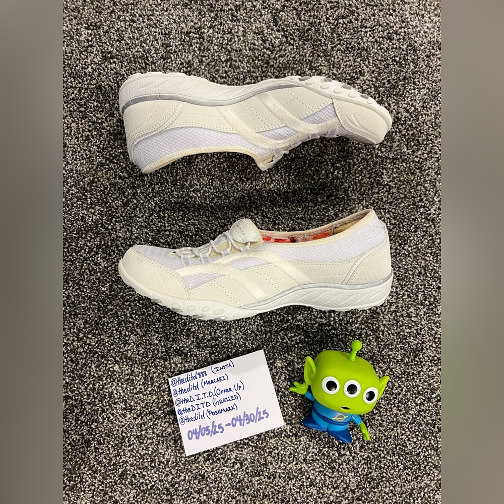 Skechers Slip On - Picture 2 of 9